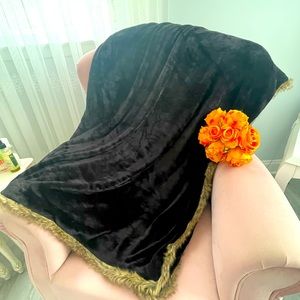 Velvet black TV Throw/ Blanket